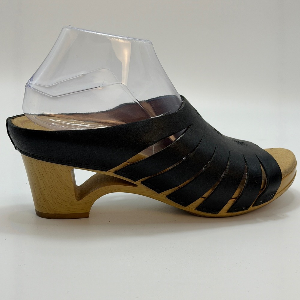 Dansko Black Leather Slide Tilly Sandals Cutout Wood Heel Mules 40 EU/9.5 US